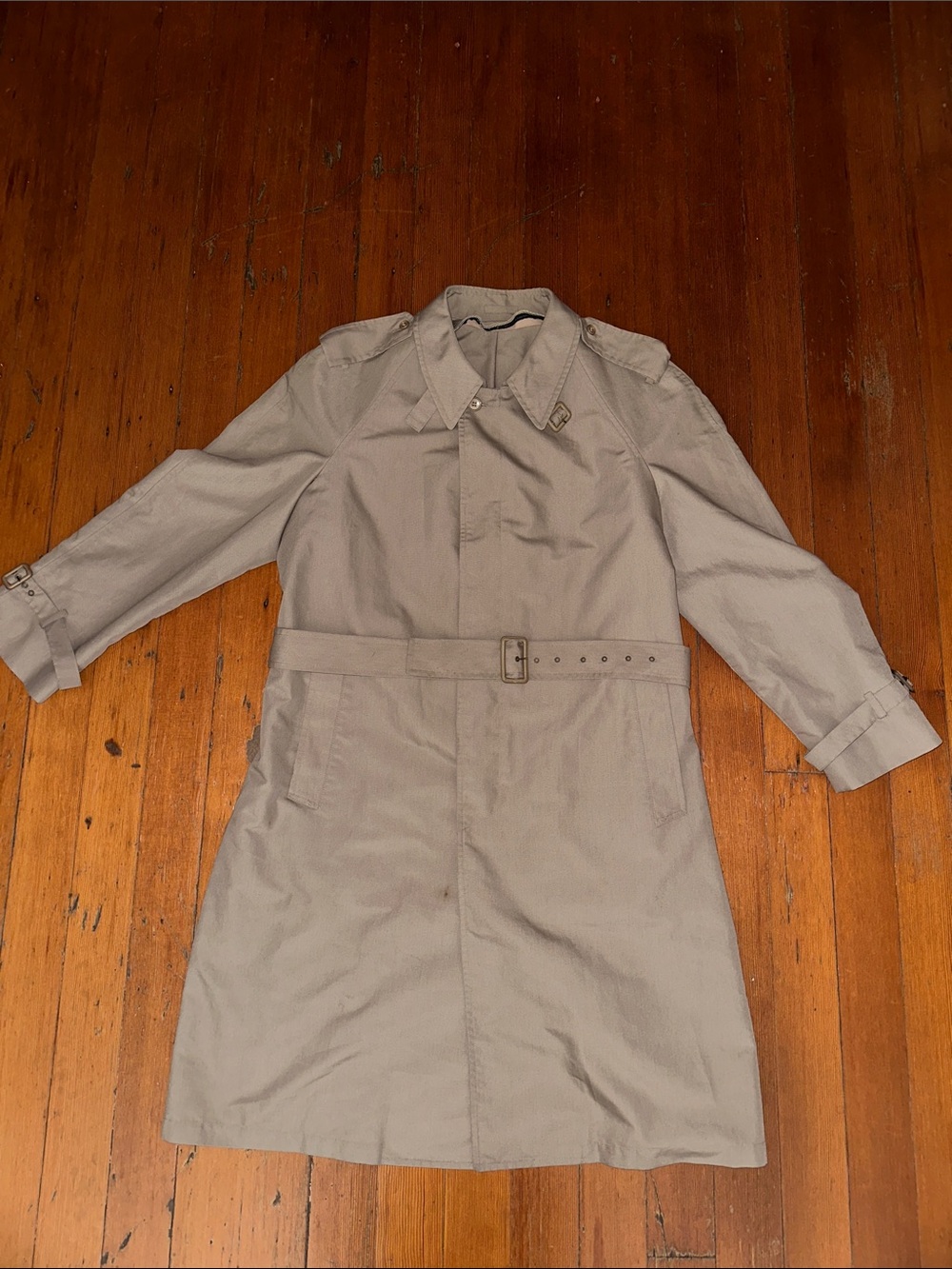 Vintage London Fog Classic Trench Coat Hidden Closure Belt Khaki Sz 44 Long